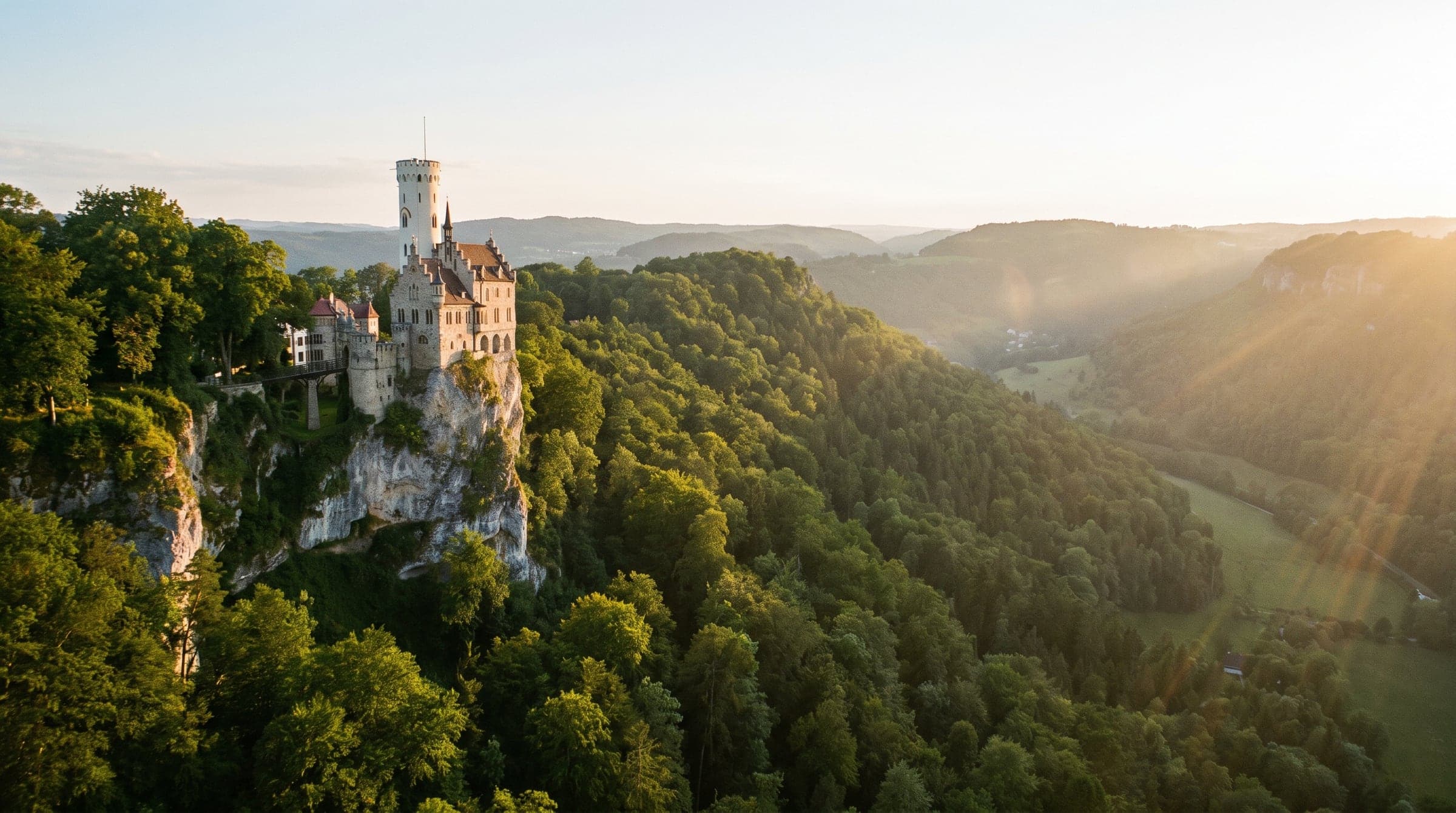 Schloss Lichtenstein auf der Schwäbischen Alb